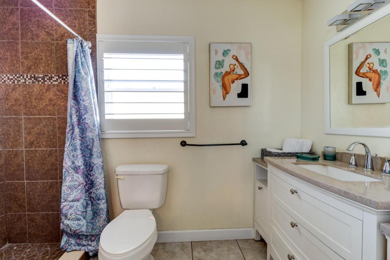 3 Bed 2 Ba Wifi Kitchen Walk To Beach Firepit Daytona Beach Exteriör bild